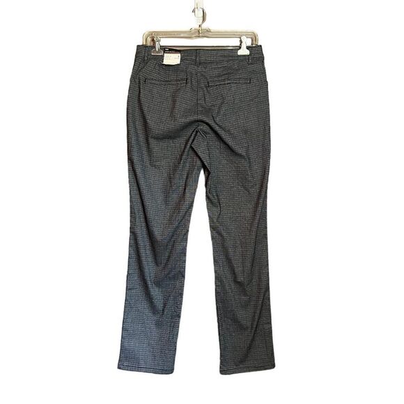 NWT! Lee relaxed fit straight leg mid rise pants. - Picture 9 of 10